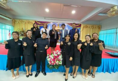 โรงเรียนแวงพิทยาคม ต้อนรับคณะตรวจติดตามและให้คำแนะนำจากหน่วยตรวจสอบภายใน สพม.สกลนคร